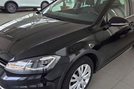 VW Golf 130.483 km 15.450 &euro; Chemnitz 09116