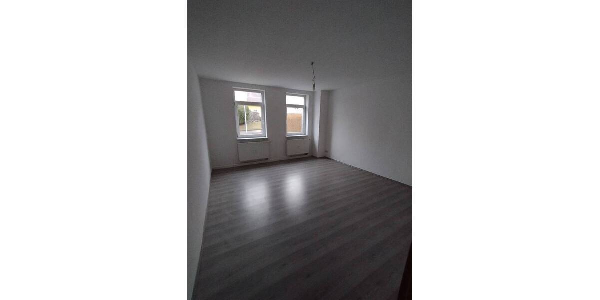 Großes MFH mit viel Potential in guter und ruhiger Lage! 1 zimmer