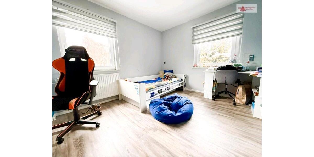 Einfamilienhaus Thermalbad Wiesenbad - 7 Zimmer, 210 m&sup2;, 66.000&euro; | Angebot:26963029