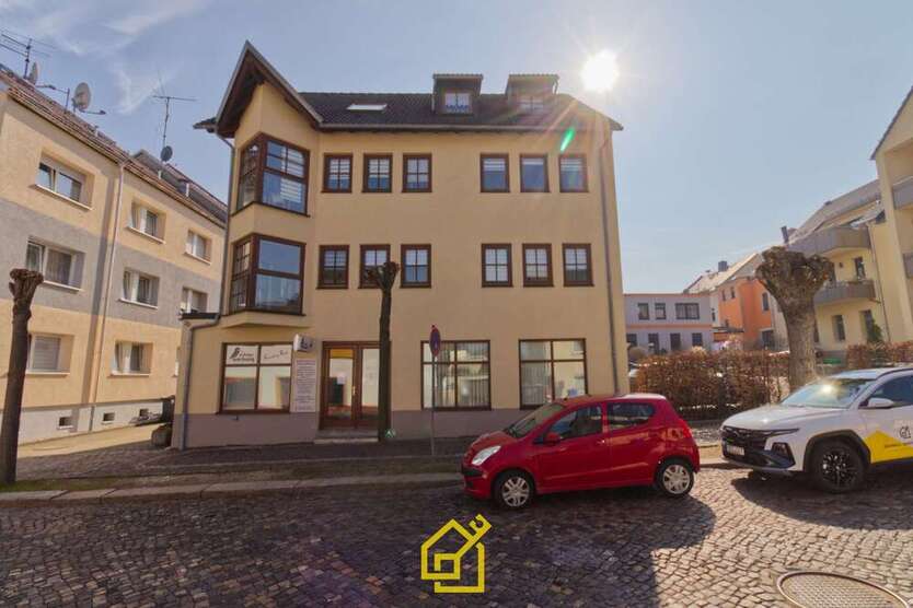 Haus zum Kaufen in LichtensteinSachsen 449.500 € 354 m²