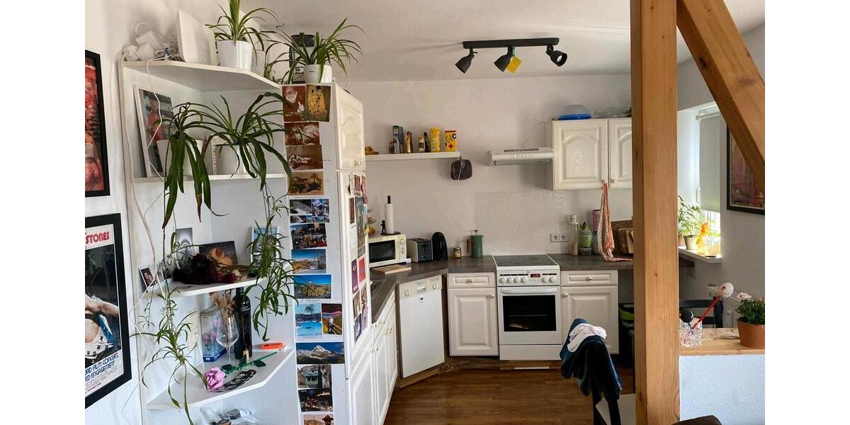 Dachgeschoßwohnung Hohenstein-Ernstthal Ernstthal - 2 Zimmer, 45 m&sup2;, 345&euro; | Angebot:26552209