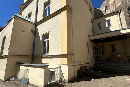 Wunderschöne 5-Raum-Erdgeschosswohnung mit 155 m² und Parkettboden zimmer