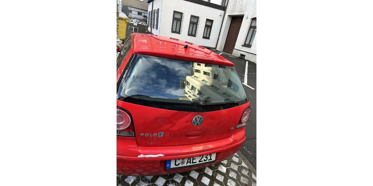VW Polo 183.286 km 1.900 € Chemnitz 09111