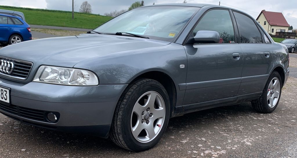 Audi A4 168.500 km 4.500 € Zwickau 08056