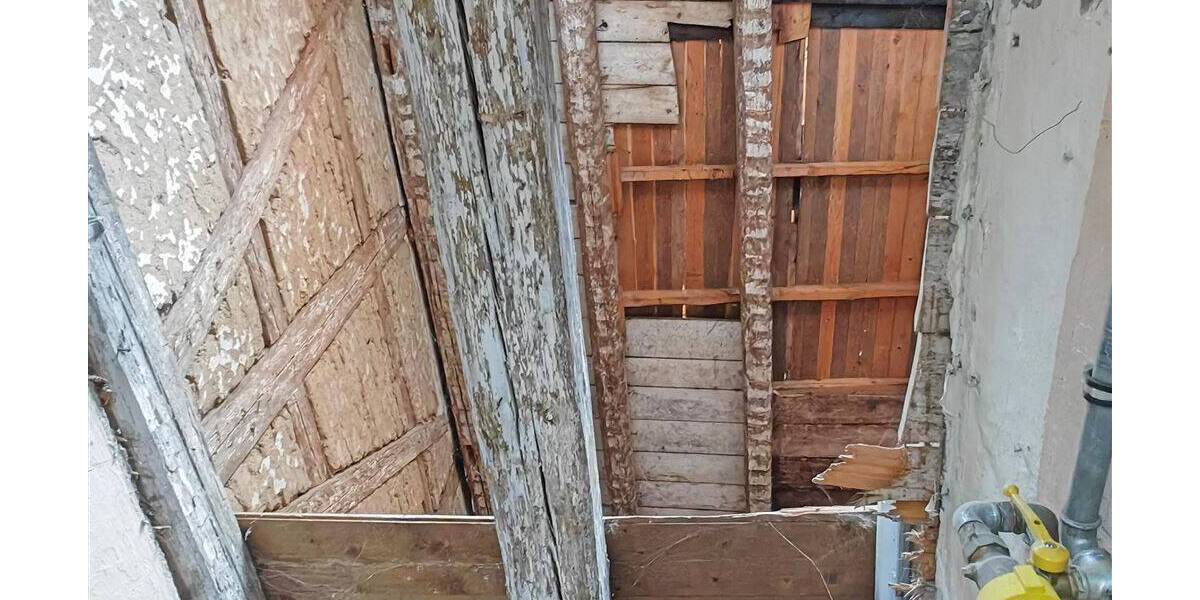 Reihenmittelhaus Frankenberg Frankenberg - 7 Zimmer, 230 m&sup2;, 33.000&euro; | Angebot:25741252