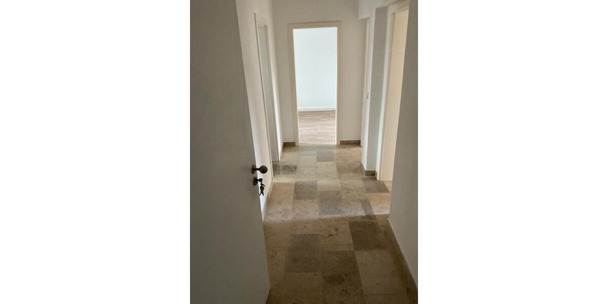 Hochparterre Chemnitz Altendorf - 3 Zimmer, 59 m&sup2;, 437&euro; | Angebot:26462317