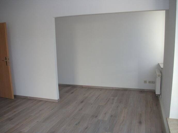 Etagenwohnung Chemnitz Harthau - 1 Zimmer, 41 m&sup2;, 225&euro; | Angebot:26696142