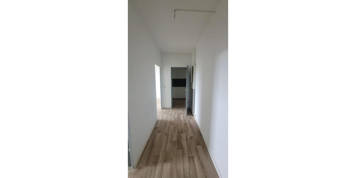 Etagenwohnung Marienberg - 3 Zimmer, 69 m&sup2;, 366&euro; | Angebot:26232042
