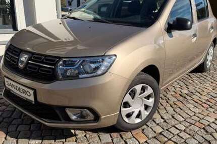 Dacia Sandero 55.950 km 9.799 &euro; Gersdorf 09355
