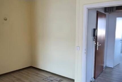 Wohnung Mülsen - 3 Zimmer, 56 m&sup2;, 295&euro; | Angebot:26226436