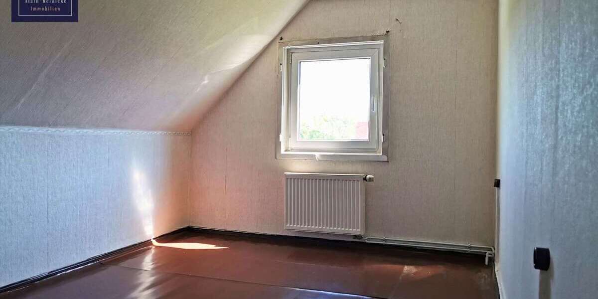 Kompakte DHH mit Traumgrundstück - Doppelhaushälfte Chemnitz Borna-Heinersdorf | Angebot:25789733