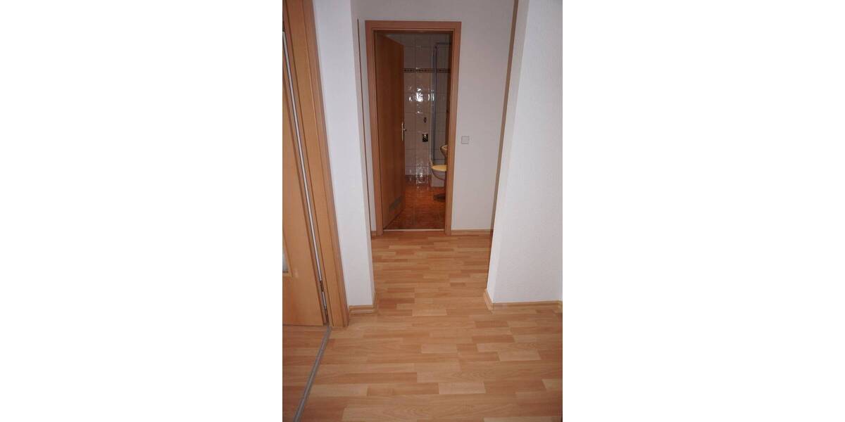 Etagenwohnung Chemnitz Gablenz - 2 Zimmer, 31 m&sup2;, 185&euro; | Angebot:26306315