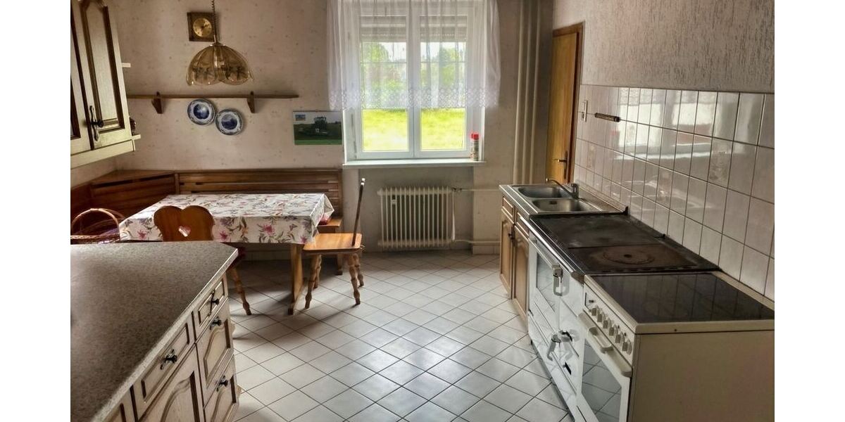 Großzügiges Einfamilienhaus mit Terrasse, Garten und viel Potenzial in Langenleuba-Oberhain! - Einfamilienhaus Penig | Angebot:26976136