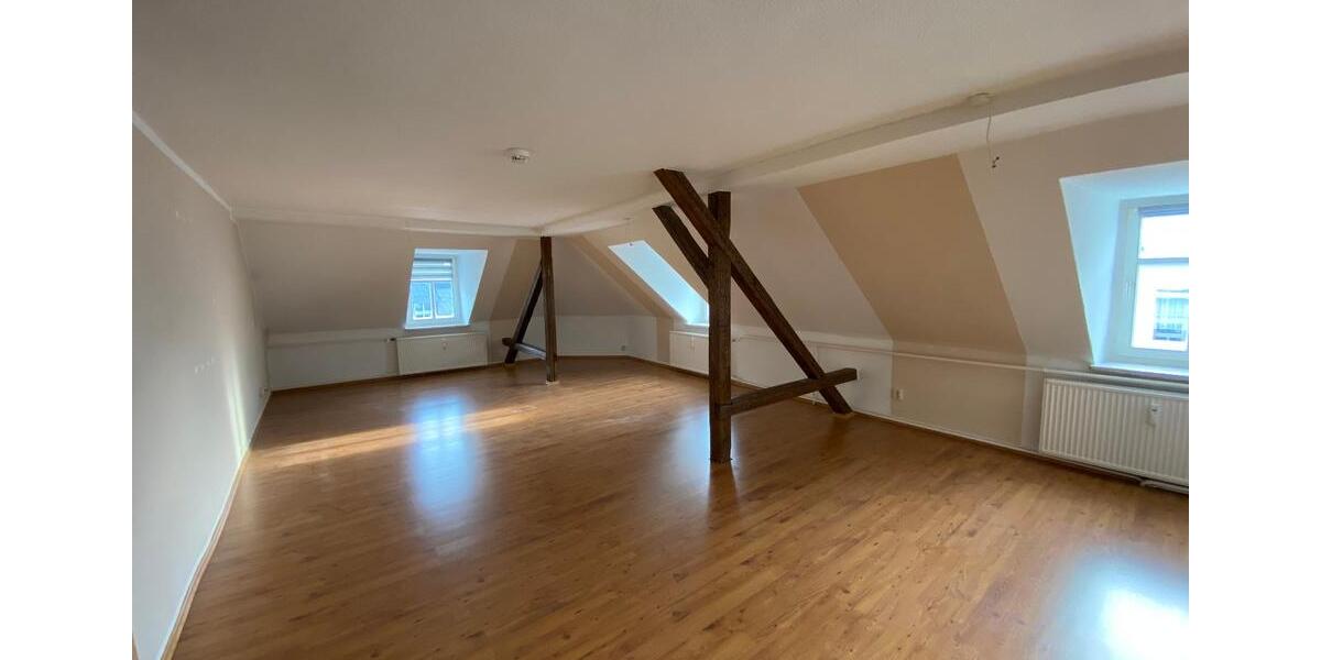 Dachgeschoßwohnung Marienberg - 4 Zimmer, 106 m&sup2;, 638&euro; | Angebot:25232372
