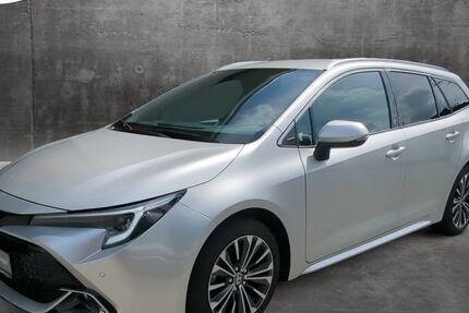 Toyota Corolla 18.800 km 27.990 &euro; Chemnitz 09119