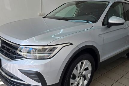 VW Tiguan 127.980 km 22.990 &euro; Chemnitz 09114