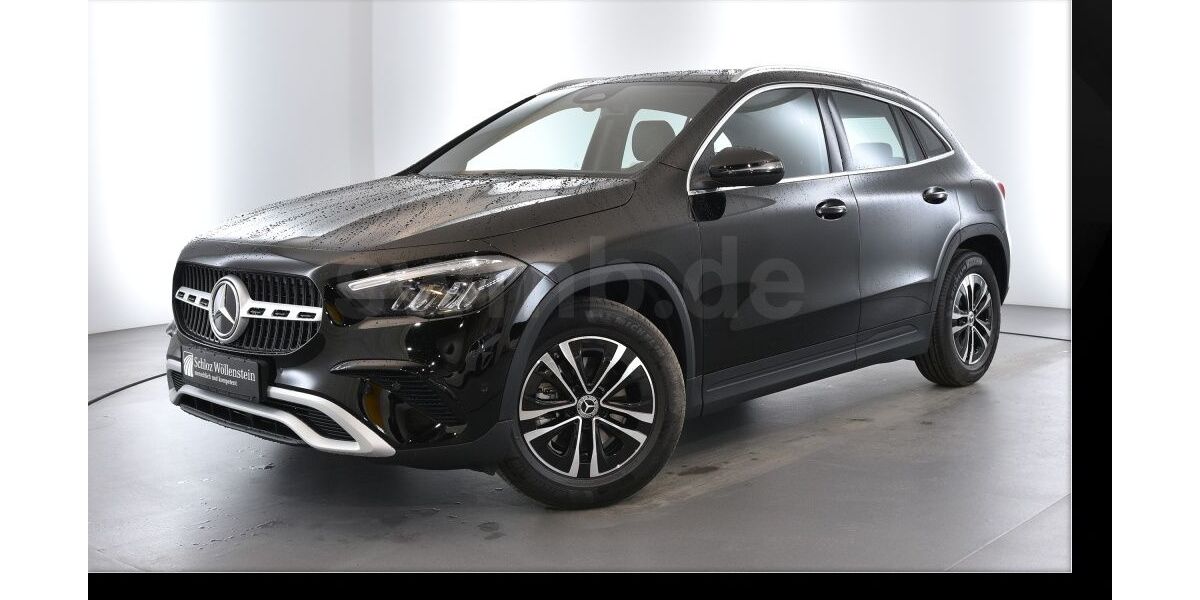 Mercedes-Benz GLA 180 9.900 km 38.870 &euro; Chemnitz 09120