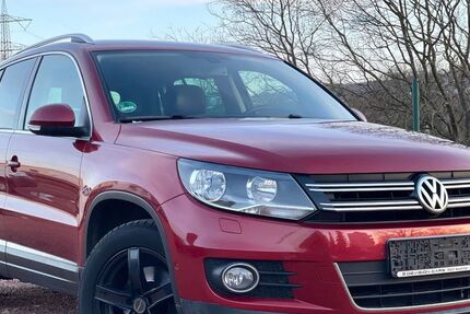 VW Tiguan 177.860 km 7.850 &euro; Neukirchen 09221
