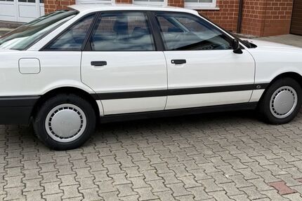 Audi 80 13.400 km 9.500 &euro; Chemnitz 09114