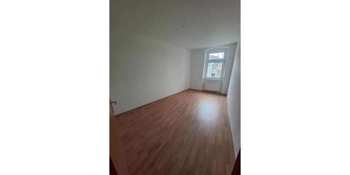 Etagenwohnung Chemnitz Kapellenberg - 3 Zimmer, 66 m&sup2;, 429&euro; | Angebot:26586578
