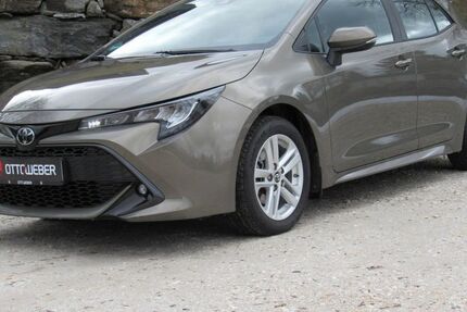Toyota Corolla 133.500 km 13.990 &euro; Annaberg-Buchholz 09456