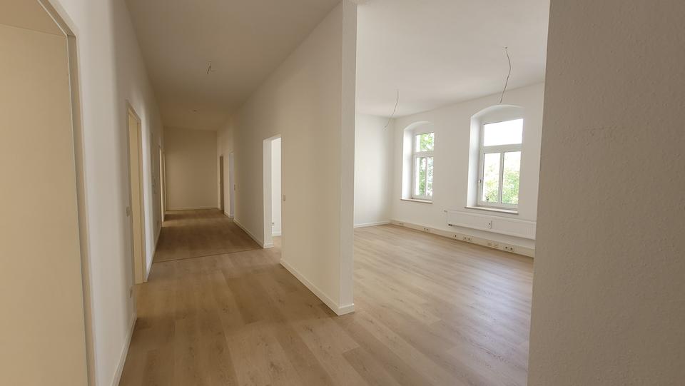 Modernes Kulturhauptstadtbüro in Zentrumsnähe zimmer