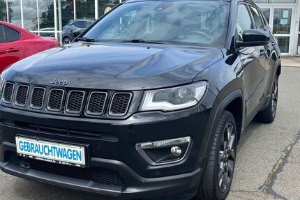 Jeep Compass 69.950 km 22.900 &euro; Chemnitz 09130