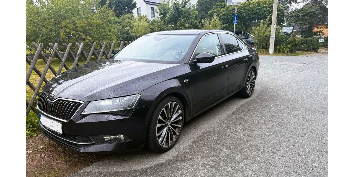 Skoda Superb 121.000 km 15.500 &euro; Chemnitz 09224