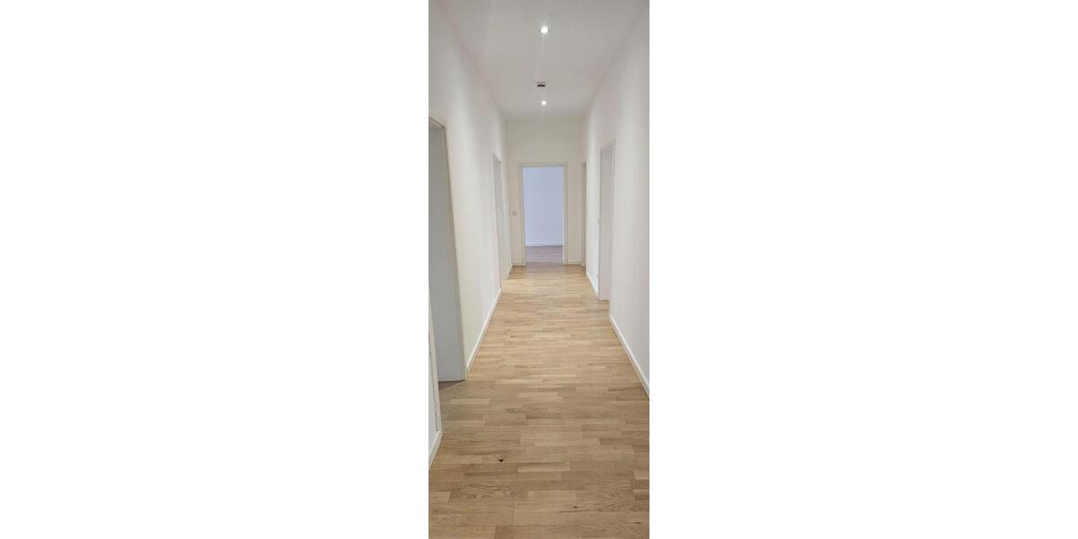 Etagenwohnung Chemnitz Hilbersdorf - 4 Zimmer, 100 m&sup2;, 650&euro; | Angebot:23557051