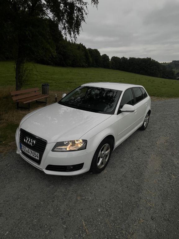 Audi A3 209.000 km 5.750 € Drebach 09430