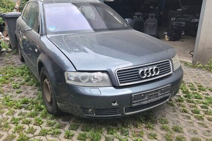 Audi A4 100.000 km 999 € Chemnitz 09120