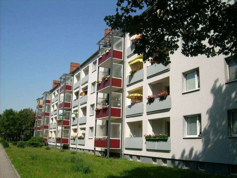 Wohnung zum Mieten in Chemnitz 315 € 54.97 m²