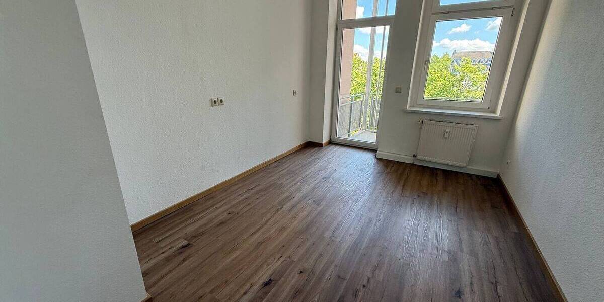 Etagenwohnung Chemnitz Lutherviertel - 5 Zimmer, 141 m&sup2;, 990&euro; | Angebot:26672704