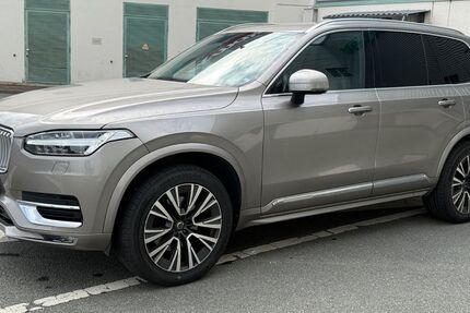 Volvo XC90 139.182 km 28.500 &euro; Chemnitz 09130