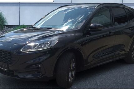 Ford Kuga 41.565 km 28.330 € Mittweida 09648