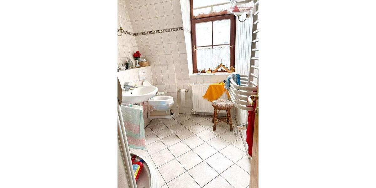 Mehrfamilienhaus, Wohnhaus Annaberg-Buchholz Annaberg - 7 Zimmer, 202 m&sup2;, 80.000&euro; | Angebot:25688331