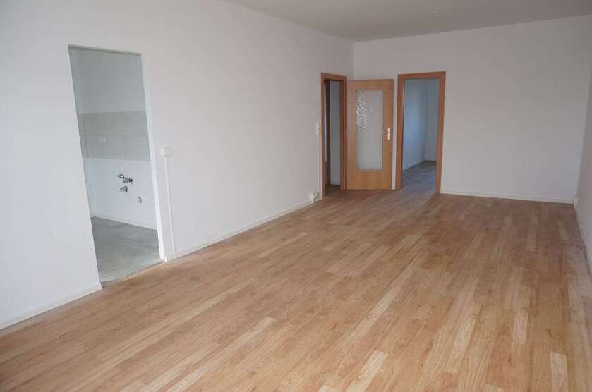 Wohnung zum Mieten in Chemnitz 350 € 68 m²