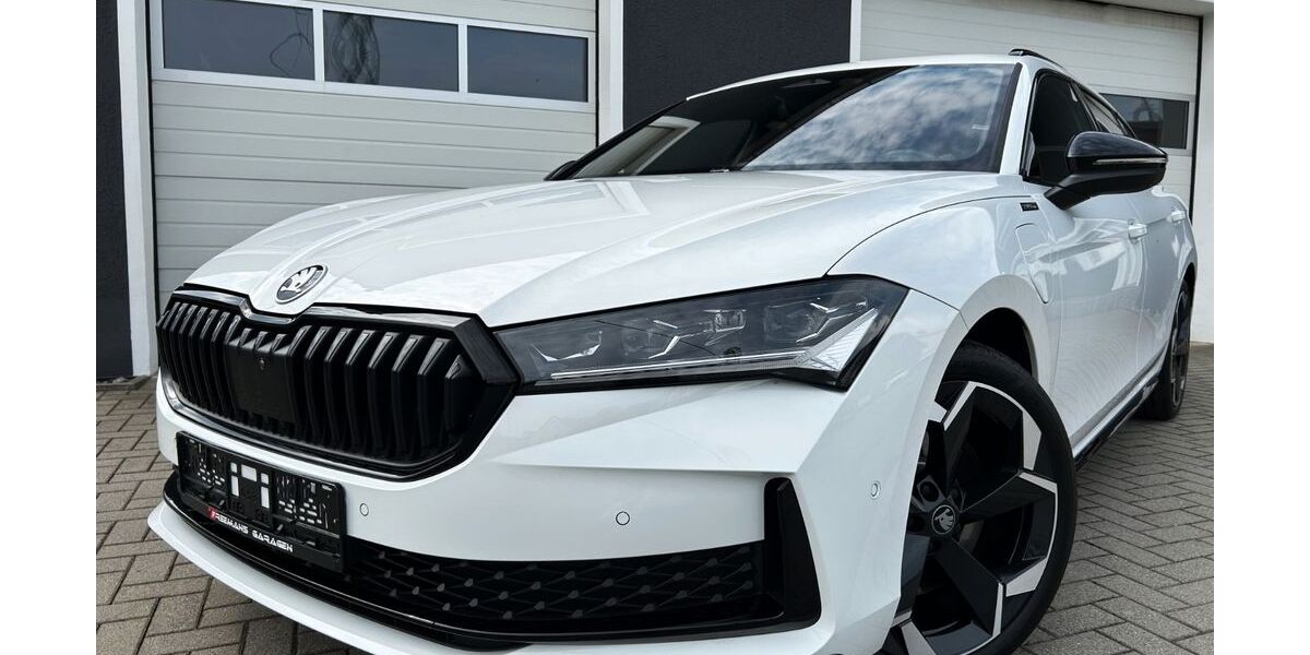 Skoda Superb 5.825 km 47.950 € Annaberg-Buchholz 09456