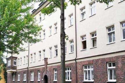 Wohnung zum Kaufen in Zwickau 160.000 € 129.3 m² 4 zimmer
