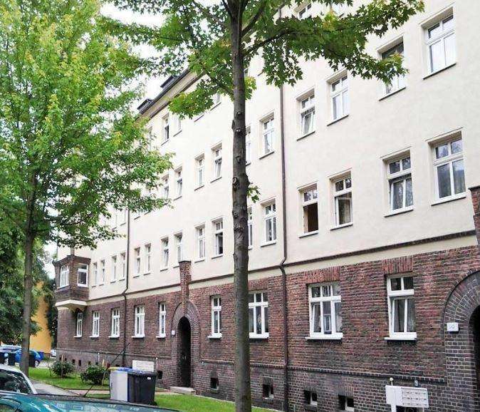 Wohnung zum Kaufen in Zwickau 160.000 € 129.3 m² 4 zimmer