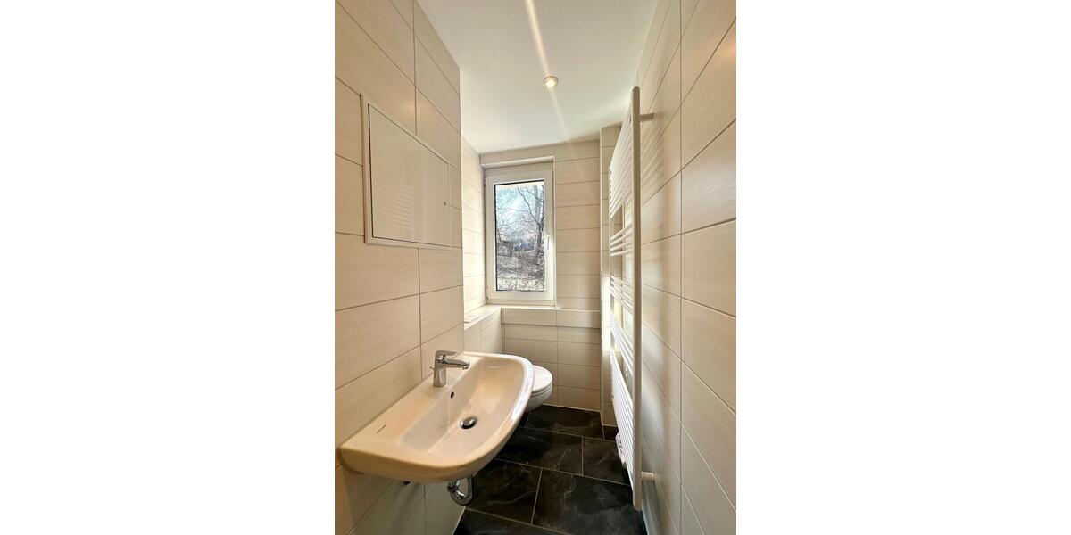 Etagenwohnung Chemnitz Helbersdorf - 4 Zimmer, 91 m&sup2;, 850&euro; | Angebot:25384416