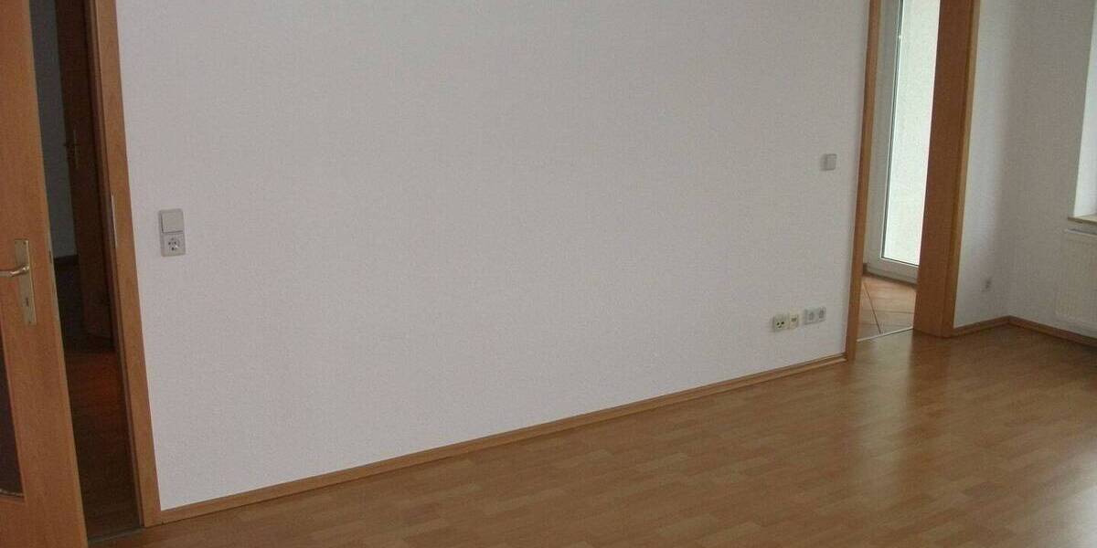 Etagenwohnung Chemnitz Yorckgebiet - 2 Zimmer, 55 m&sup2;, 310&euro; | Angebot:26806953