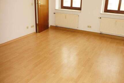 Wohnung Chemnitz Schloßchemnitz - 2 Zimmer, 44 m&sup2;, 210&euro; | Angebot:27338116