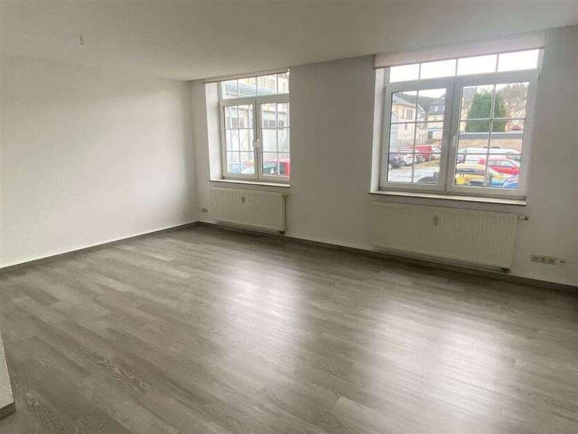 Wohnung zum Mieten in Gornsdorf 458 € 70.4 m²