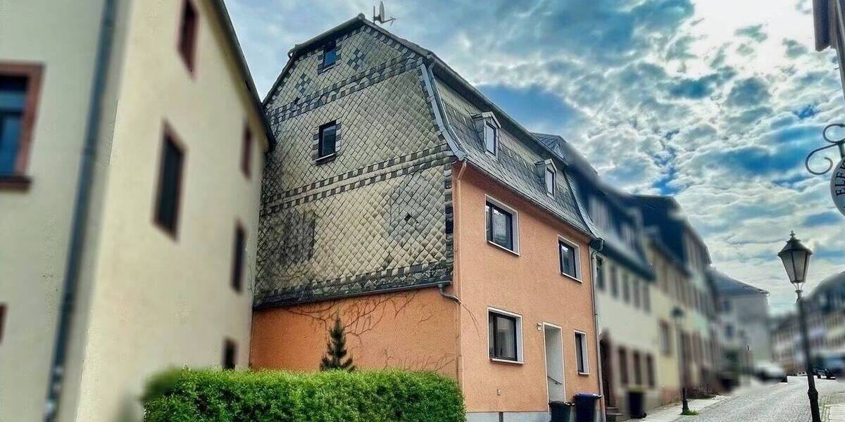 Viel Platz und eine solide Bausubstanz 3 zimmer