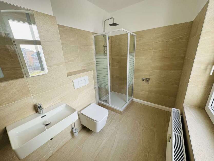 Wohnung zum Mieten in Chemnitz 550 € 94.64 m²