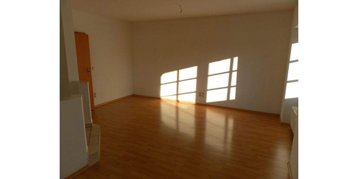 ATTRAKTIVE MAISONETTWOHNUNG SUCHT NEUE MIETER!!! 4 zimmer