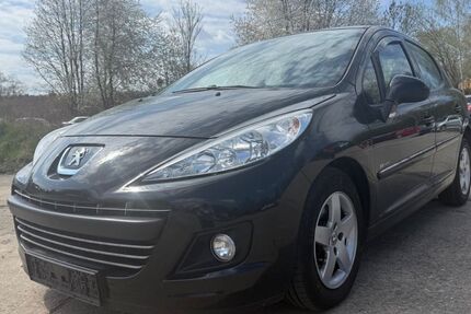 Peugeot 207 128.153 km 2.799 &euro; Chemnitz 09114