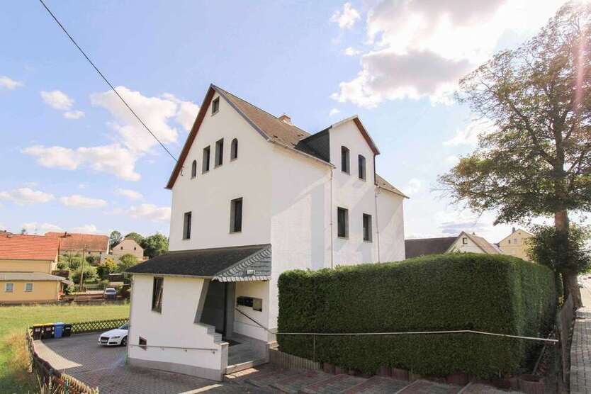 Haus zum Kaufen in Claußnitz 279.000 € 232.27 m²