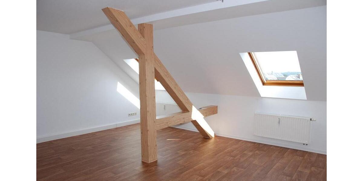 Dachgeschoßwohnung Chemnitz Kapellenberg - 2 Zimmer, 63 m&sup2;, 390&euro; | Angebot:26302162